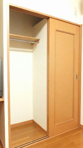 収納　クローゼット