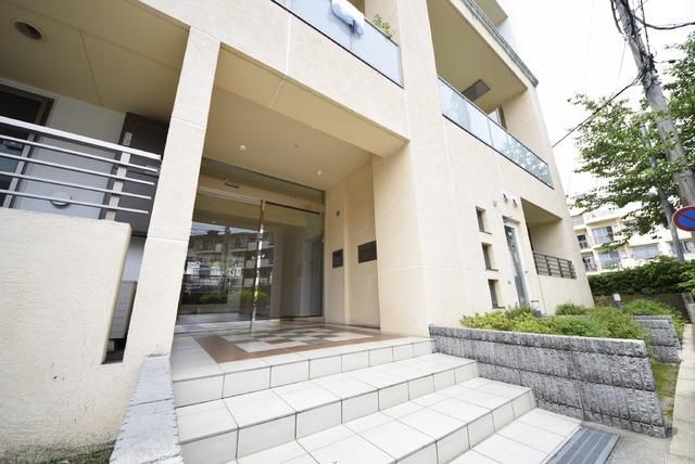 エントランス　華やかなエントランス