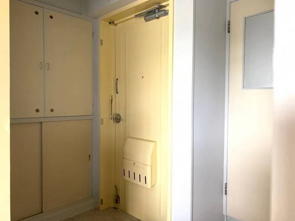 玄関　ビレッジハウスの同一物件・同一タイプの間取りの写真です