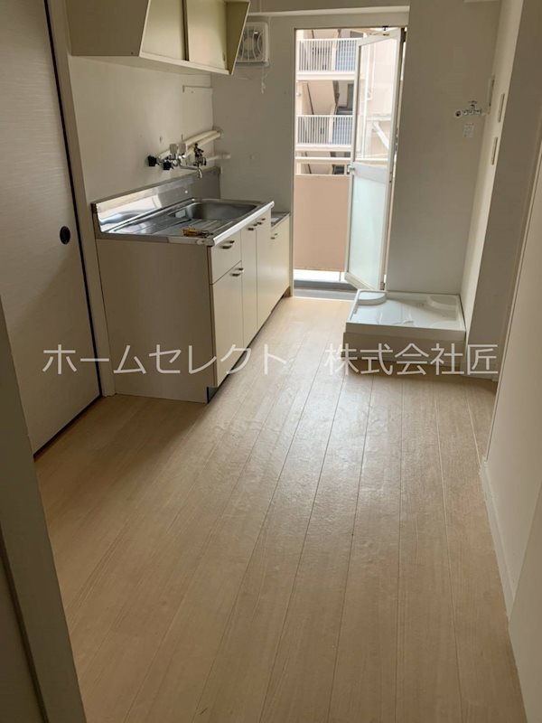 ヴィラナリー大和郡山1号棟のキッチン写真