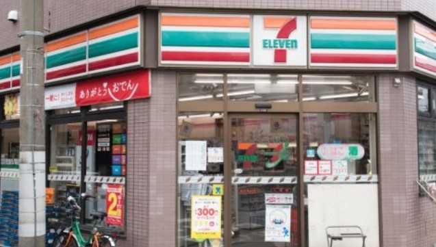 コンビニ　セブンイレブン 墨田江東橋5丁目店（コンビニ）まで487m