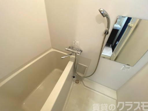 バス・シャワールーム　一日のお疲れをお取りください。