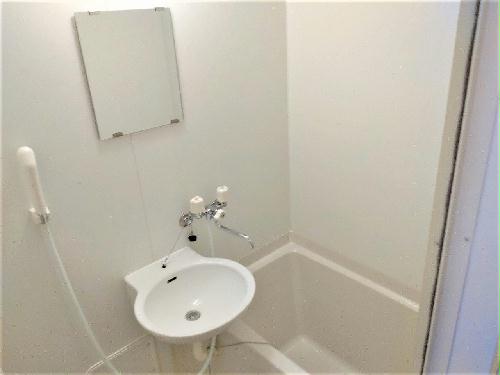 バス・シャワールーム　設備・使用は号室により異なる為、現況を優先致します。