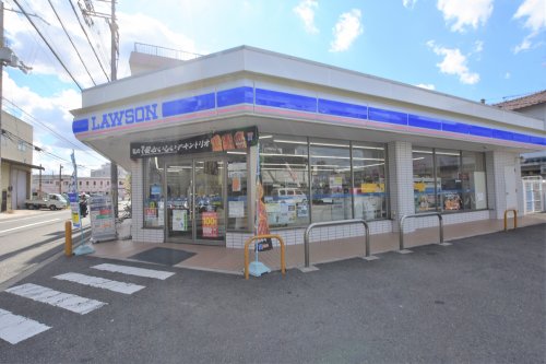 コンビニ　ローソン 長吉六反三丁目店（コンビニ）まで437m