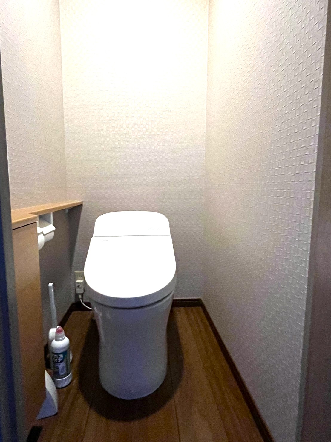 トイレ　トイレもリフォーム済みのため、きれいな状態です。