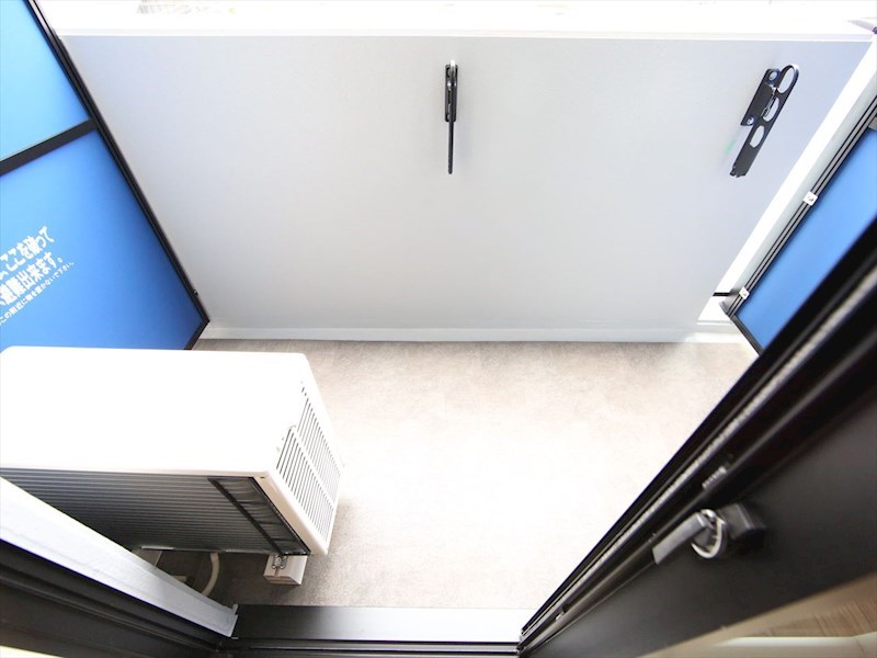 バルコニー　バルコニー