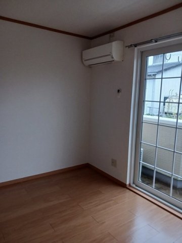 居室・リビング　内装もきれいです