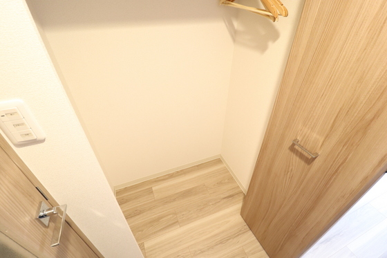 収納　※別号室の写真です。