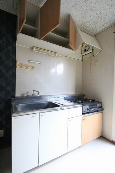 キッチン　※別部屋の写真です