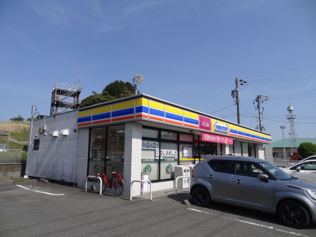 コンビニ　ミニストップ 掛川富部店（コンビニ）まで733m