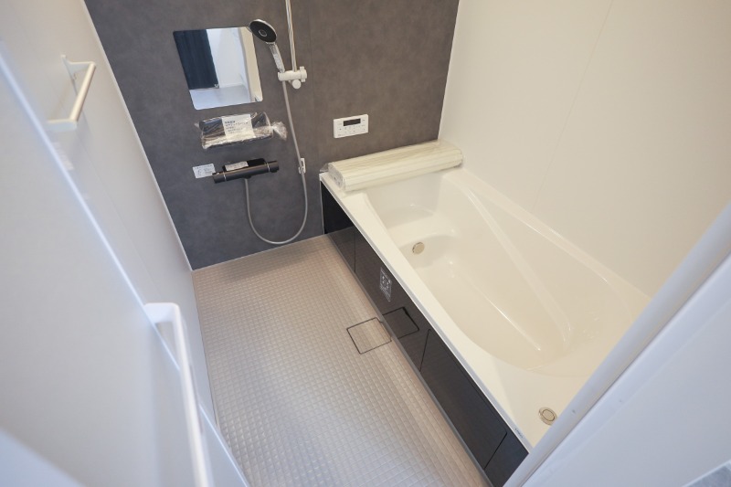 バス・シャワールーム　図面と現状に相違がある場合には現状を優先