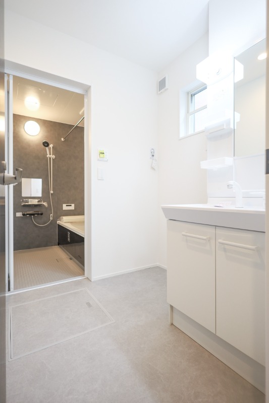 洗面設備　図面と現状に相違がある場合には現状を優先