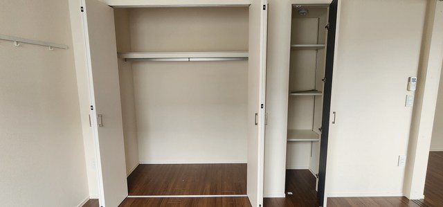 収納　収納が多く、お荷物の多い方でも安心ですね♪