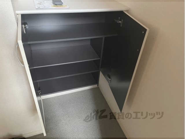 収納　下駄箱