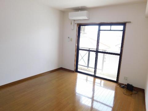 居室・リビング　洋室