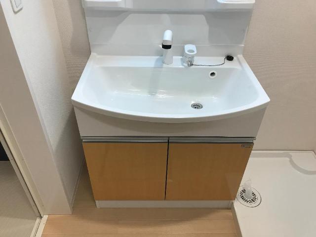 洗面設備　洗髪洗面化粧台