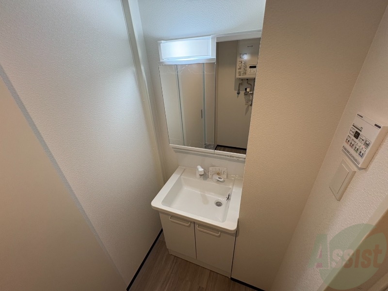 洗面設備　シャンプードレッサーで身支度もラクラクです！