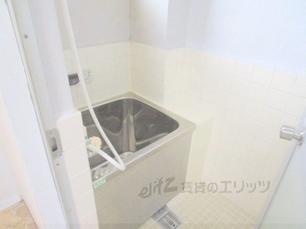 バス・シャワールーム　風呂