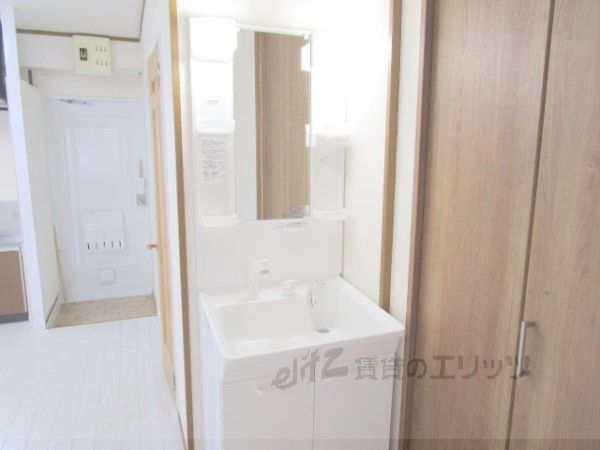 洗面設備　洗面所