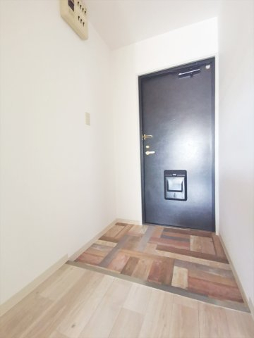 玄関　別号室の画像です。ご参考下さい