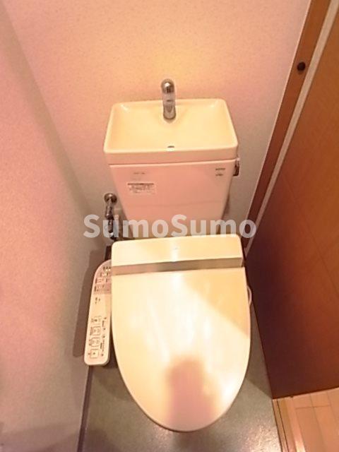 トイレ　トイレもきれいです