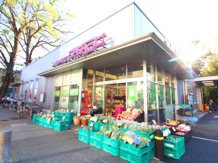 スーパー　成城石井等々力店（スーパー）まで563m