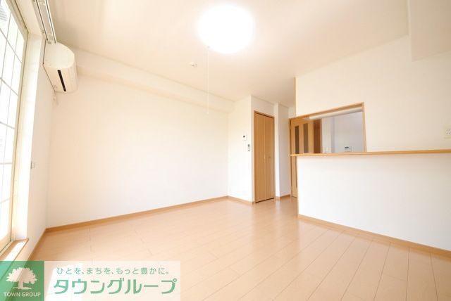 居室・リビング　現地待ち合わせ歓迎♪お問合せはタウンハウジング千葉店まで！