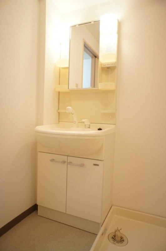 洗面設備　図面と現状に相違がある場合には現状を優先