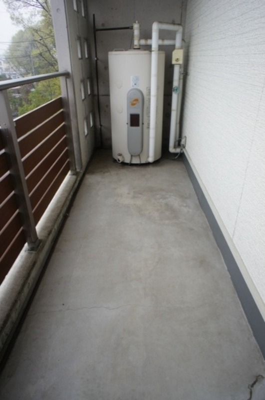 バルコニー　図面と現状に相違がある場合には現状を優先