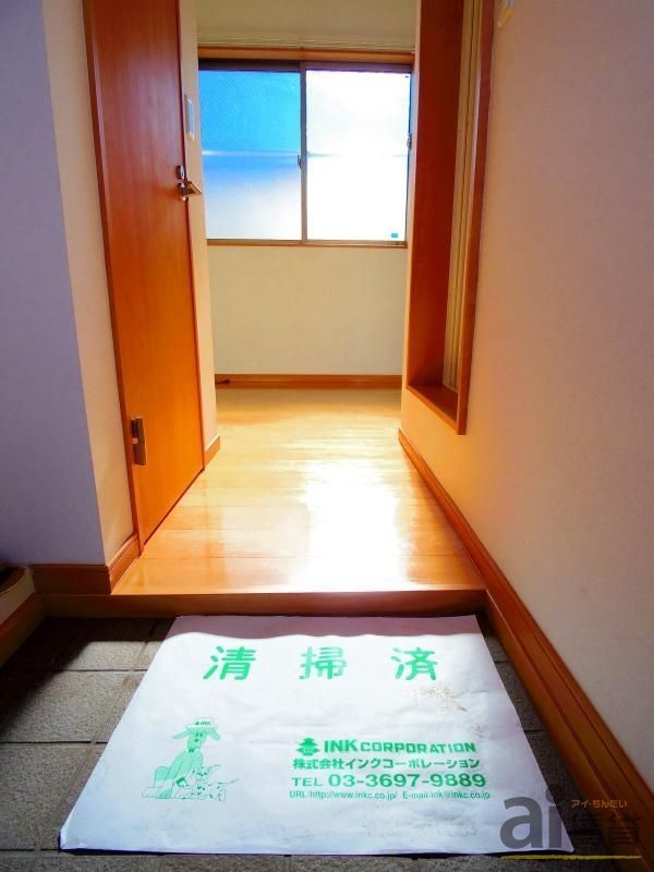 玄関　※同仕様写真です