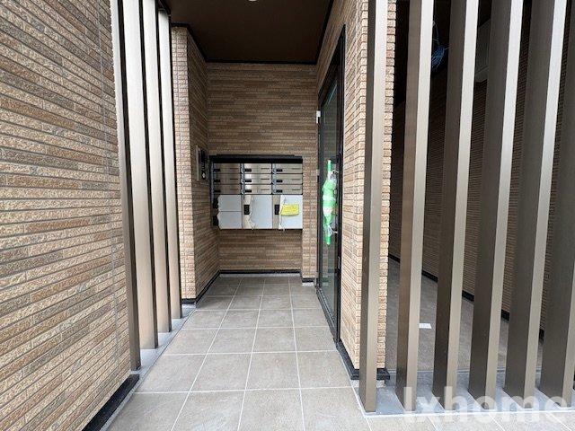 エントランス　建物の内部です