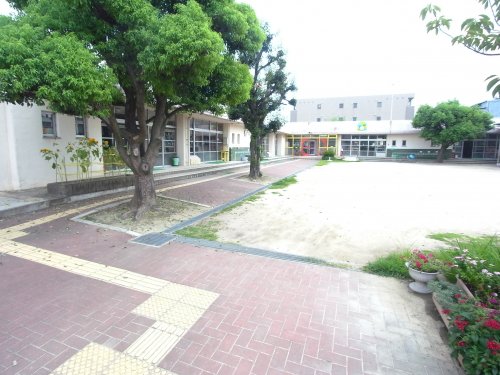 幼稚園・保育園　東大阪市立北宮幼稚園（幼稚園・保育園）まで2199m