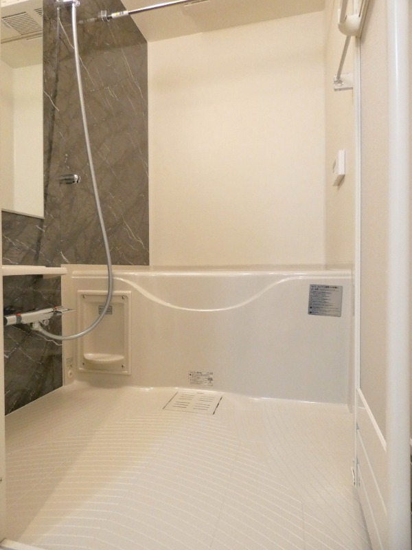 バス・シャワールーム　図面と現状に相違がある場合には現状を優先