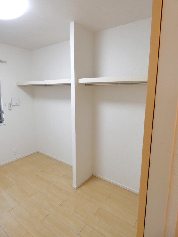 収納　図面と現状に相違がある場合には現状を優先