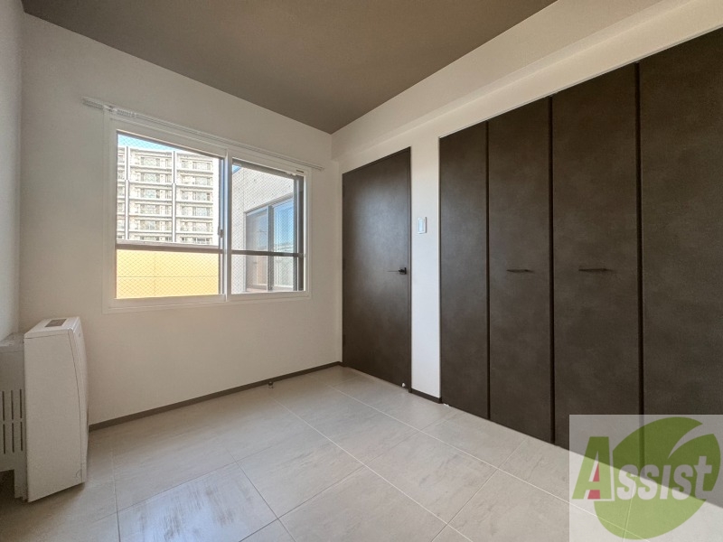 その他部屋・スペース　日当たりが良くて心地よく過ごせそうなお部屋です。