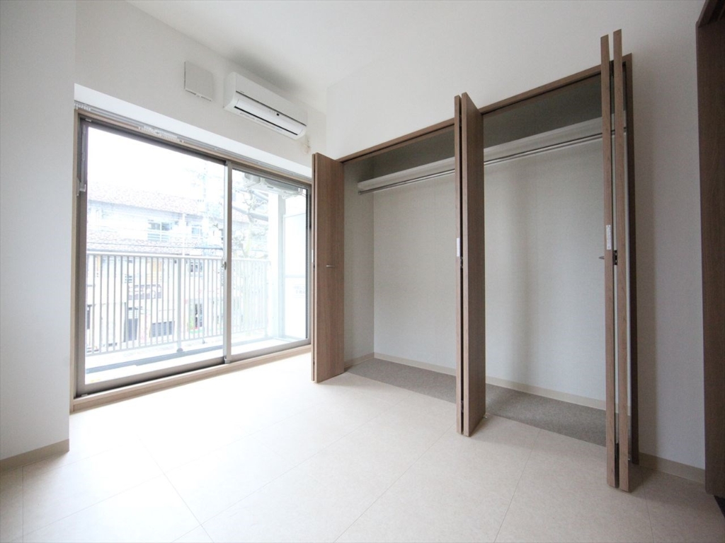 その他部屋・スペース　洋室6帖　クローゼット付（収納充実してます）