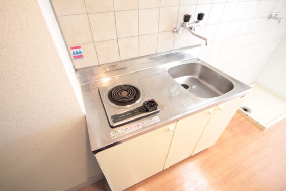 キッチン　※別部屋の写真です