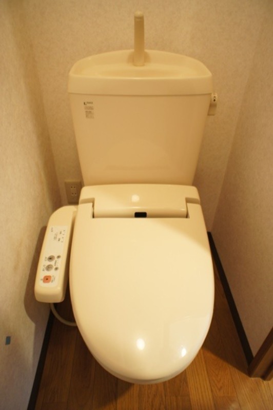 トイレ　図面と現状に相違がある場合には現状を優先