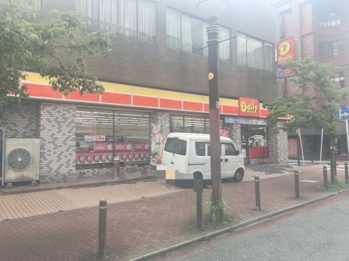 コンビニ　デイリーヤマザキ 八幡黒崎店（コンビニ）まで369m