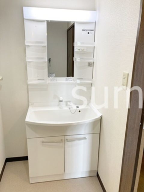 洗面設備　シャンプードレッサー。