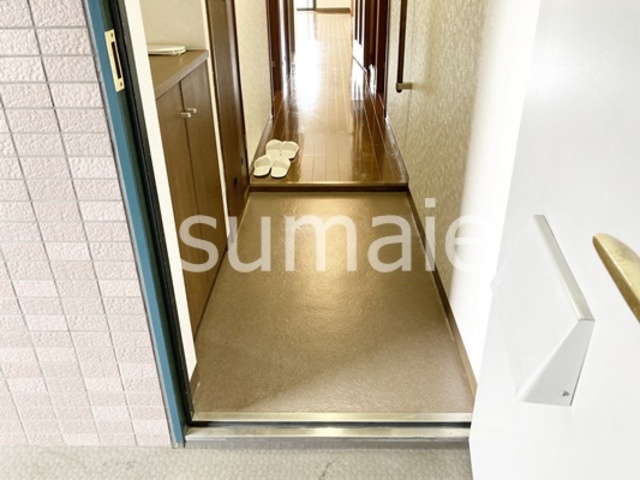 玄関　玄関スペース。