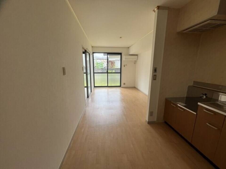 居室・リビング　リビング