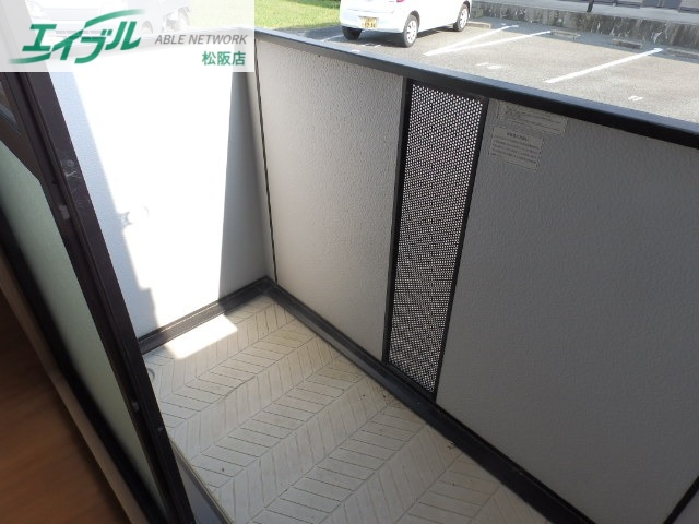 バルコニー　同タイプの部屋写真です。