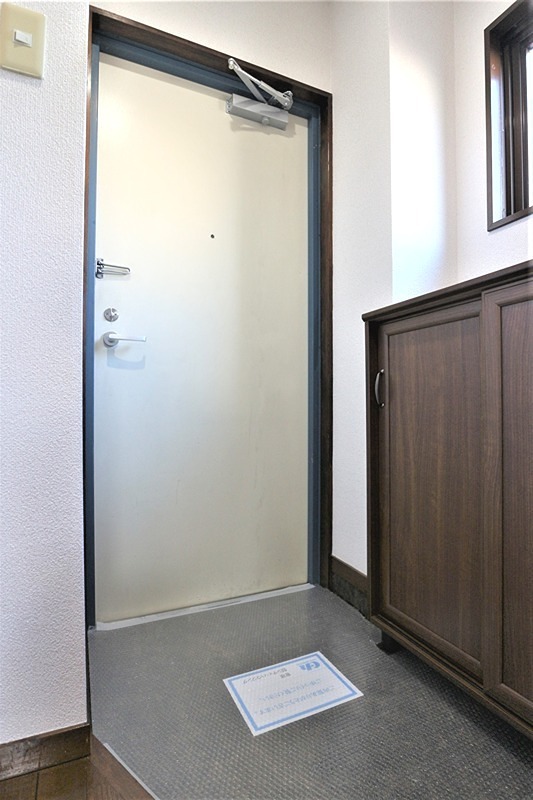 玄関　シューズボックス付の玄関