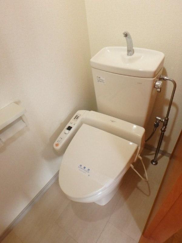 トイレ　図面と現状に相違がある場合には現状を優先