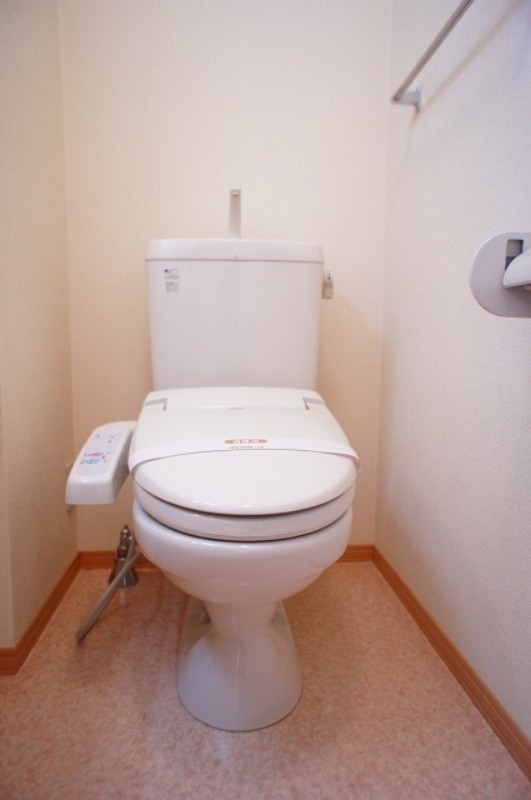 トイレ　図面と現状に相違がある場合には現状を優先