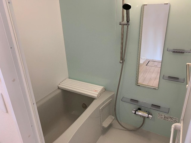 バス・シャワールーム