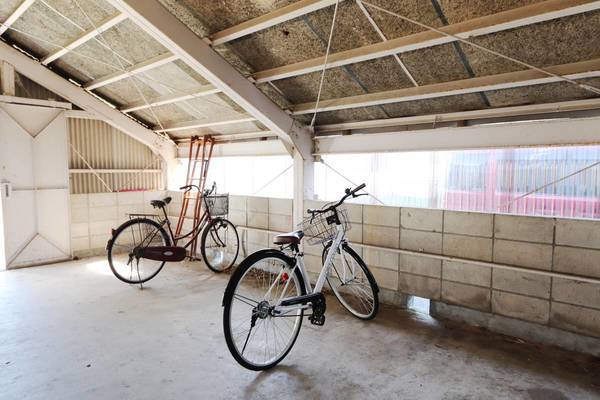 その他　駐輪場（その他）まで50m