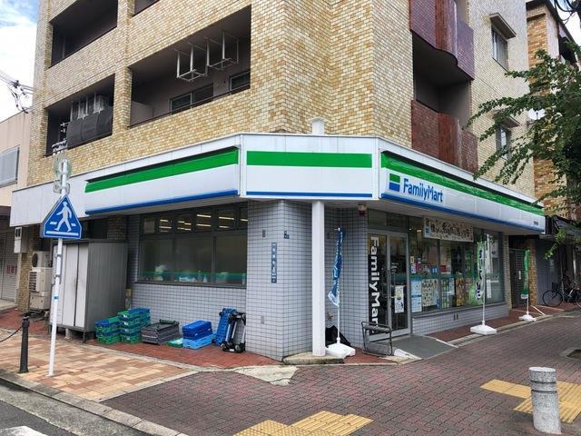 コンビニ　ファミリーマート 門真新橋店（コンビニ）まで747m