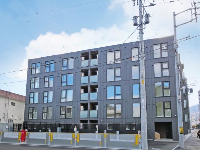 建物外観　完成予想パース